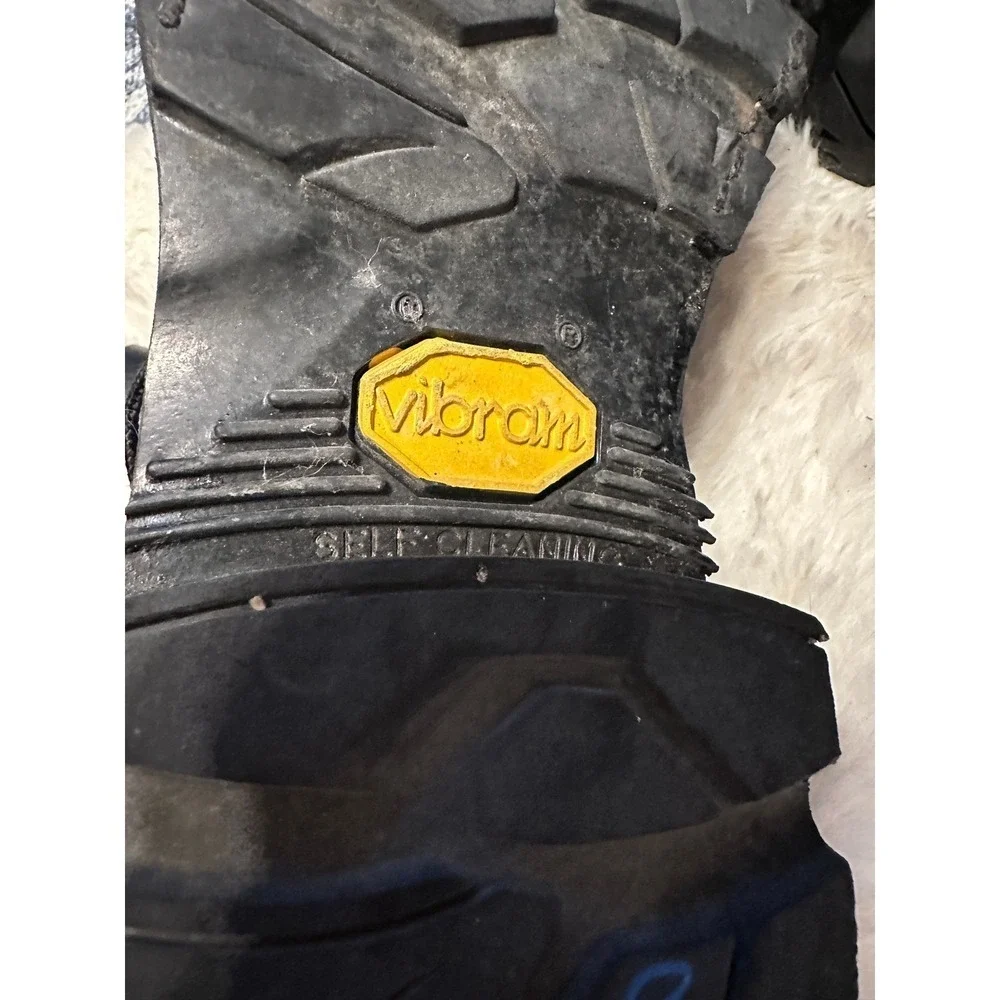 VIBRAM Black Leather Logger Work Boots Lace Up Round Toe Tall Motorcycle